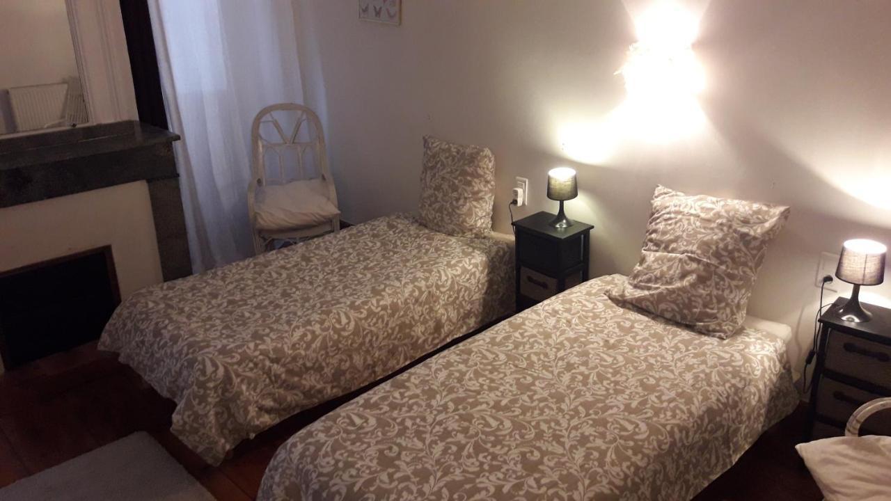 Chambres D'Hotes Belle Occitane Tarascon-sur-Ariège Rum bild